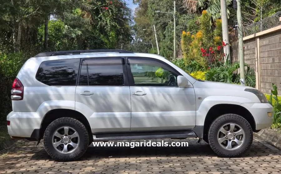 LAND CRUISER PRADO TX   in Kenya for Sale | Magari Deals