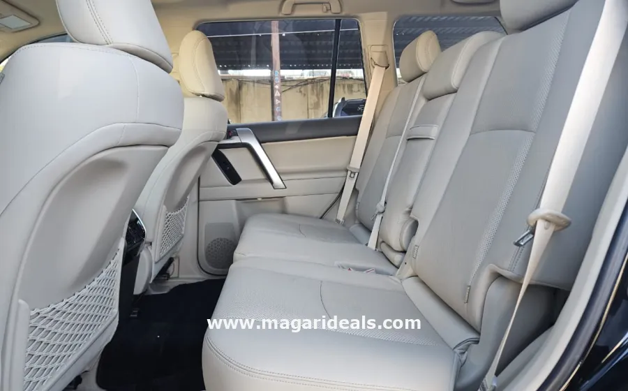 2018 Toyota Land Cruiser Prado TX-L in Kenya for Sale | Magari Deals