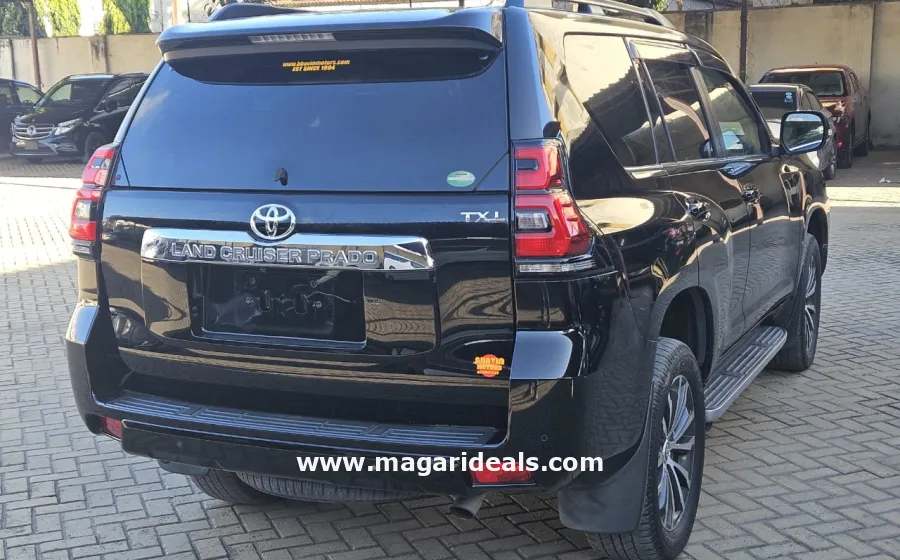 2018 Toyota Land Cruiser Prado TX-L in Kenya for Sale | Magari Deals
