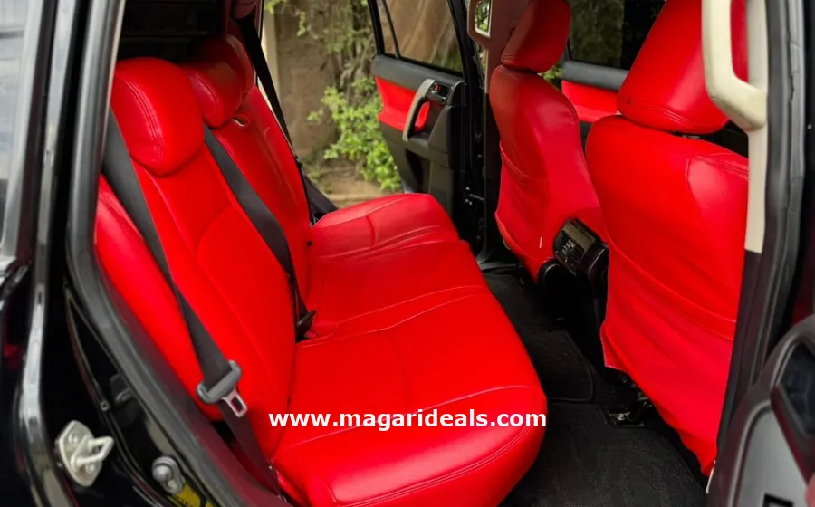 2016 TOYOTA LANDCRUISER PRADO TX in Kenya for Sale | Magari Deals