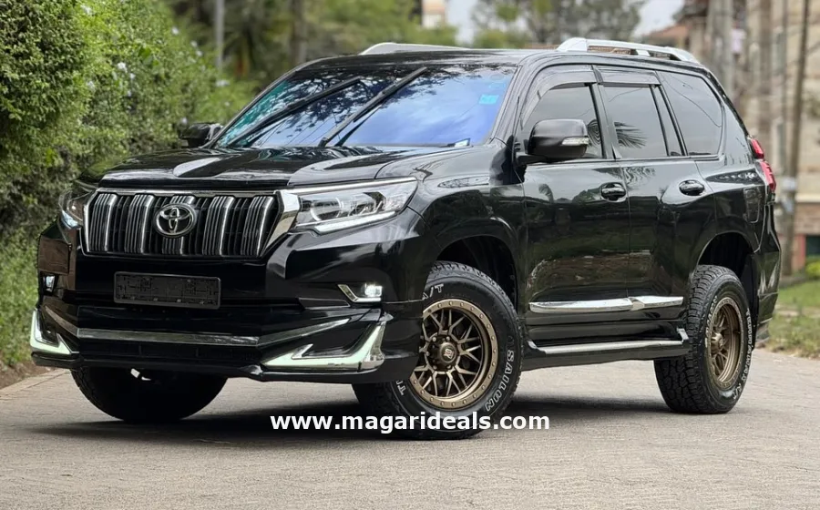 2016 TOYOTA LANDCRUISER PRADO TX in Kenya for Sale | Magari Deals