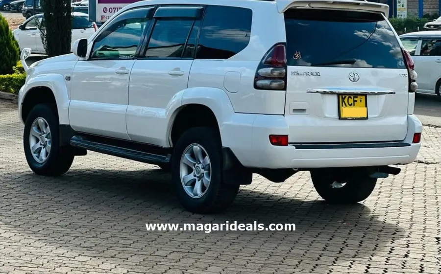 2009 Toyota Prado in Kenya for Sale | Magari Deals