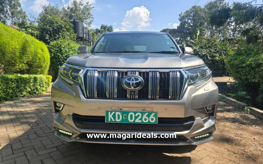 2019 TOYOTA LANDCRUISER PRADO GDJ150 in Kenya for Sale | Magari Deals