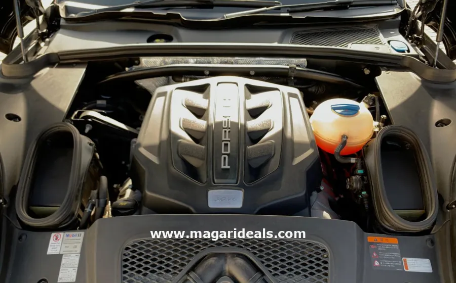2017 Porsche Macan GTS with Sunroof in Kenya for Sale | Magari Deals