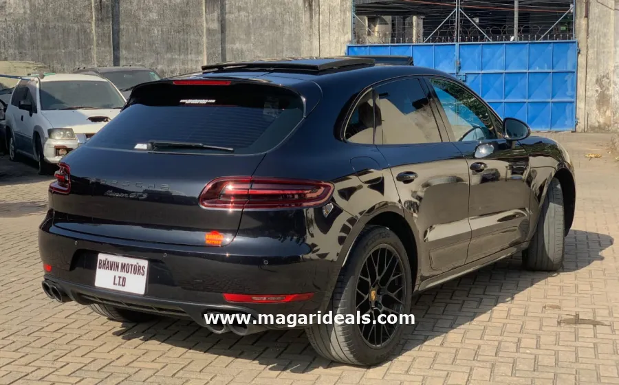 2017 Porsche Macan GTS with Sunroof in Kenya for Sale | Magari Deals