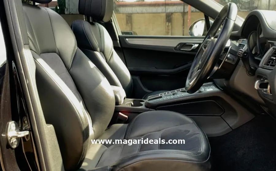 2017 Porsche Macan GTS with Sunroof in Kenya for Sale | Magari Deals