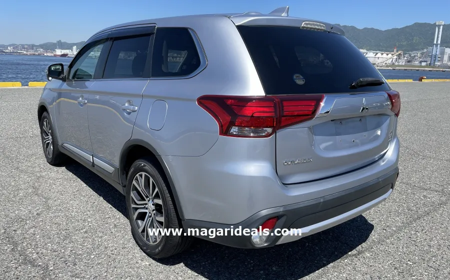 MITSUBISHI OUTLANDER  in Kenya for Sale | Magari Deals