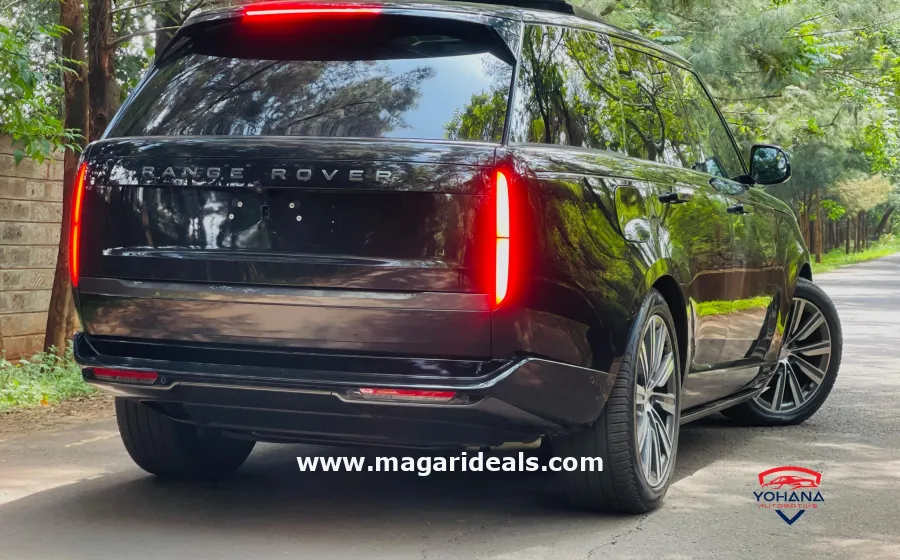 Range Rover Vogue D350 HSE Autobiography in Kenya for Sale | Magari Deals