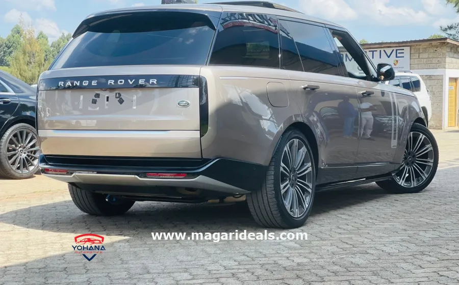 Range Rover Vogue Autobiography P400 LWB in Kenya for Sale | Magari Deals