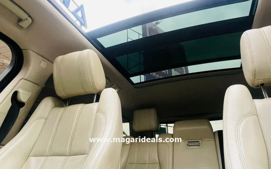 Range Rover Vogue SDV8 HSE in Kenya for Sale | Magari Deals