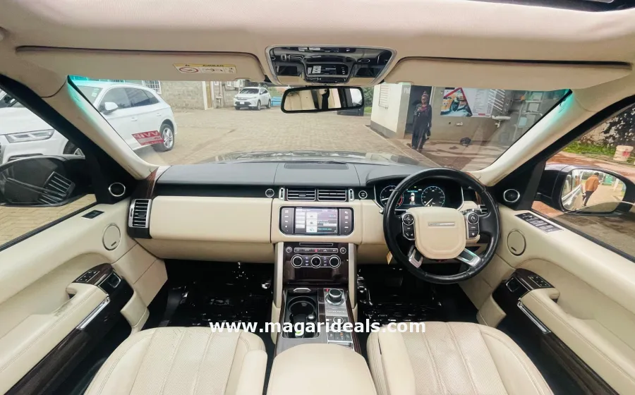 Range Rover Vogue SDV8 HSE in Kenya for Sale | Magari Deals