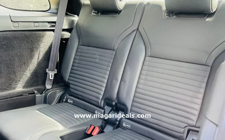 Land Rover Discovery 5 HSE in Kenya for Sale | Magari Deals