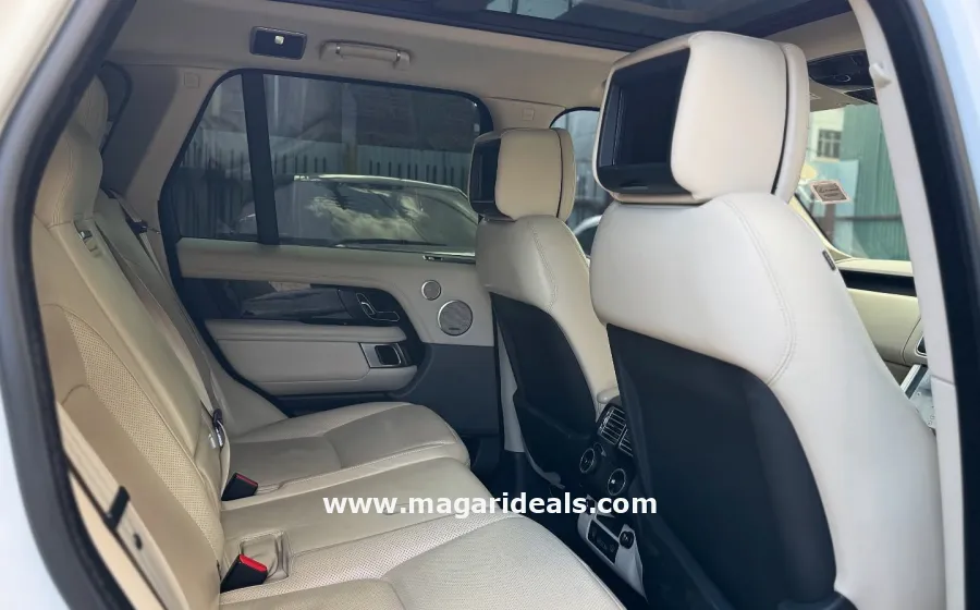 2018 Range Rover Vogue  in Kenya for Sale | Magari Deals