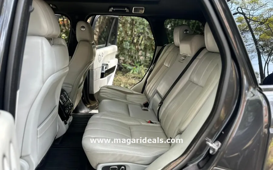 2013 RANGE ROVER VOGUE SE AUTOBIOGRAPHY in Kenya for Sale | Magari Deals