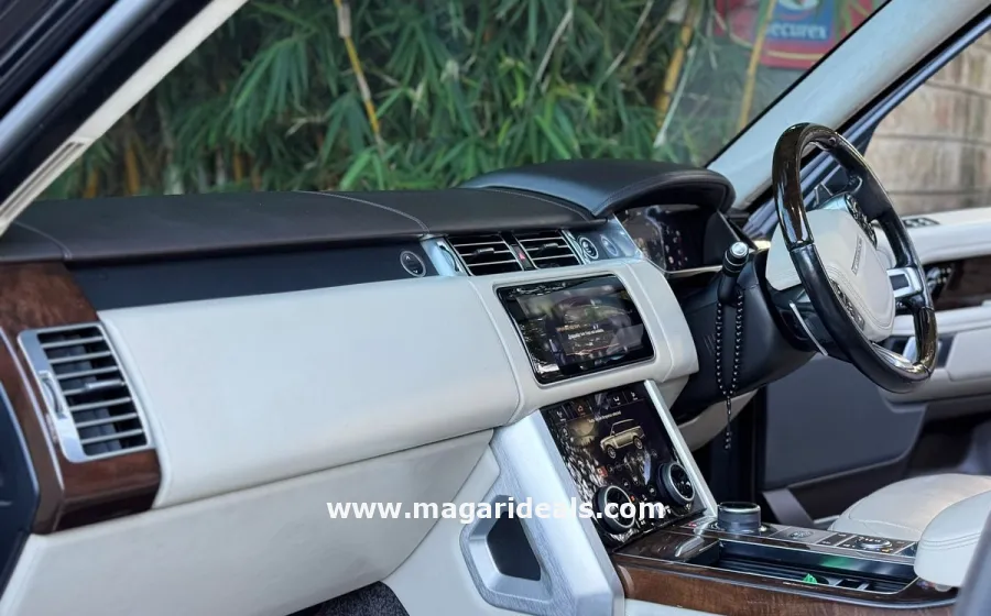 2019 RANGE ROVER VOGUE AUTOBIOGRAPHY in Kenya for Sale | Magari Deals