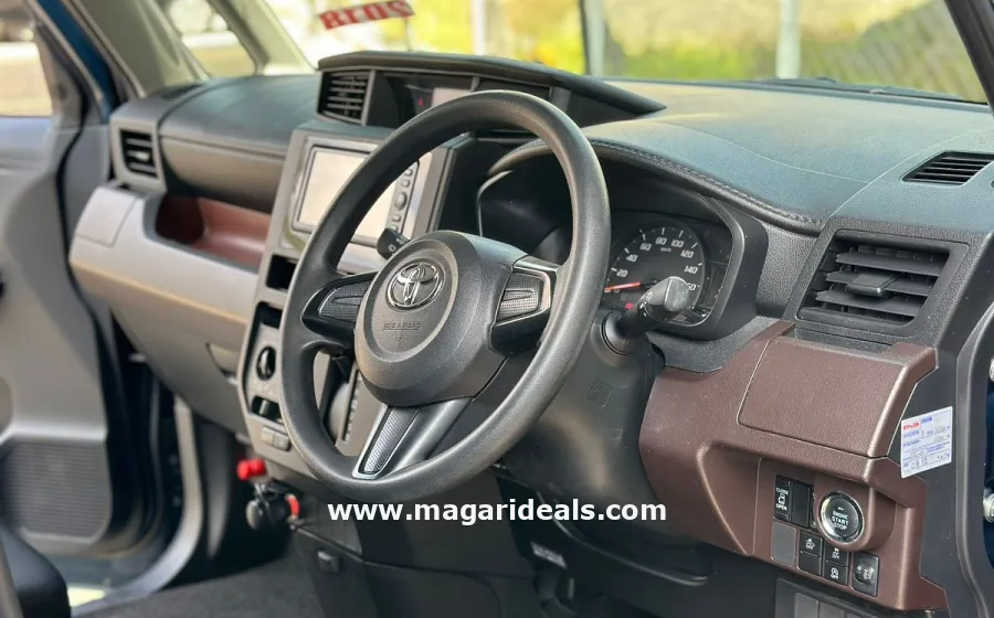 2018 TOYOTA ROOMY in Kenya for Sale | Magari Deals