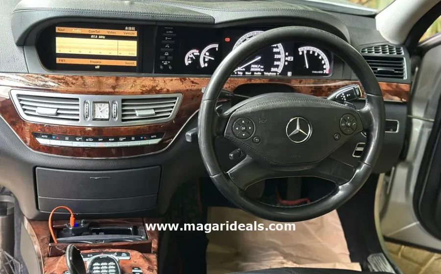 Mercedes-Benz S350 in Kenya for Sale | Magari Deals