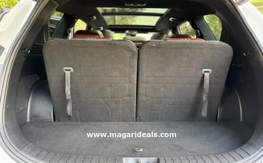 HYUNDAI SANTA FE HIGHLANDER 2.2D in Kenya for Sale | Magari Deals