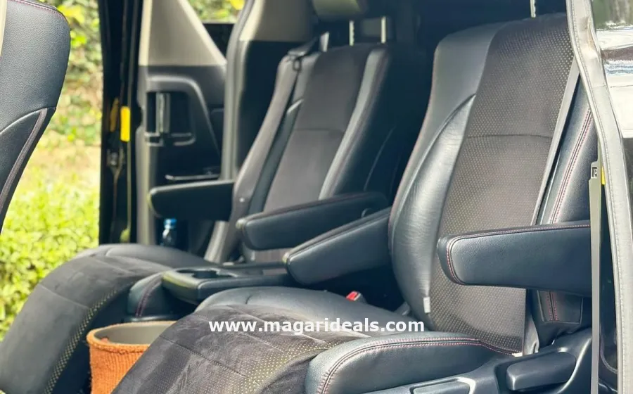 TOYOTA VELLFIRE in Kenya for Sale | Magari Deals