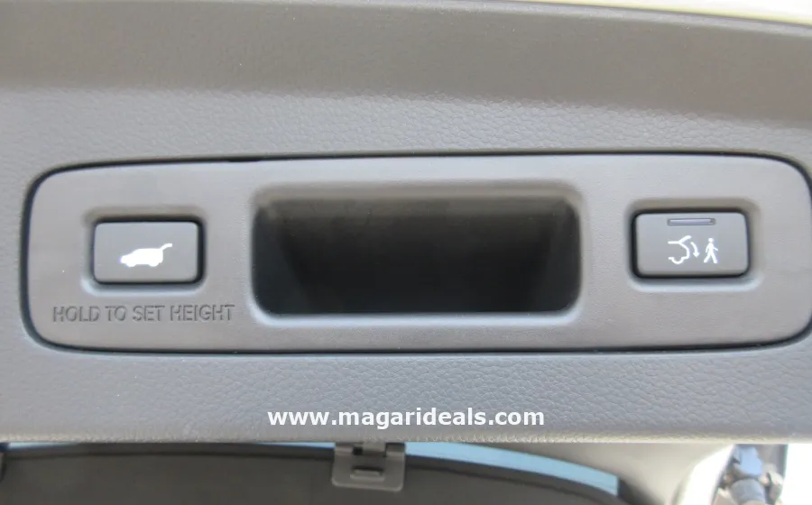 2021 HONDA VEZEL e:HEV PLAY in Kenya for Sale | Magari Deals