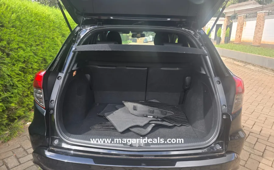 2019 Honda Vezel RU3 RS in Kenya for Sale | Magari Deals