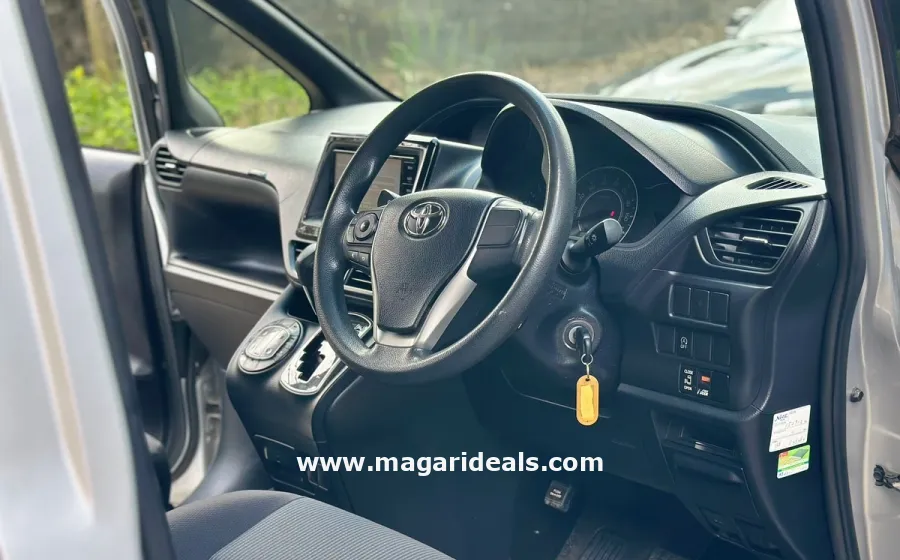 TOYOTA VOXY in Kenya for Sale | Magari Deals