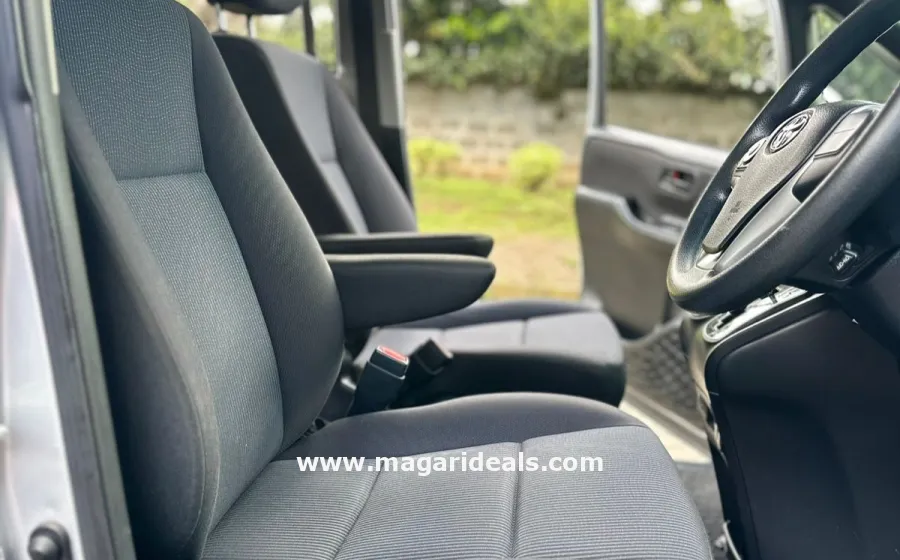 TOYOTA VOXY in Kenya for Sale | Magari Deals