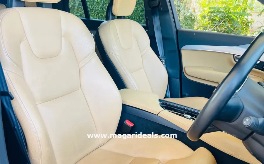 2018 Volvo XC90 T5 in Kenya for Sale | Magari Deals