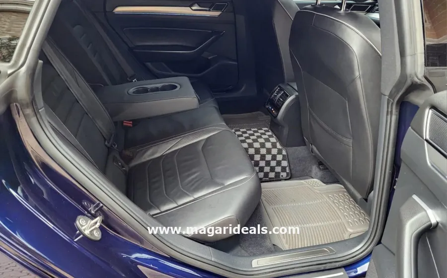VOLKSWAGEN ARTEON RLINE with SUNROOF in Kenya for Sale | Magari Deals