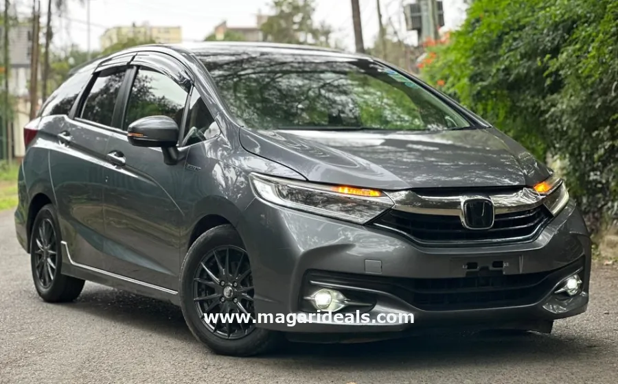 2018 HONDA FIT SHUTTLE HYBRID in Kenya for Sale | Magari Deals