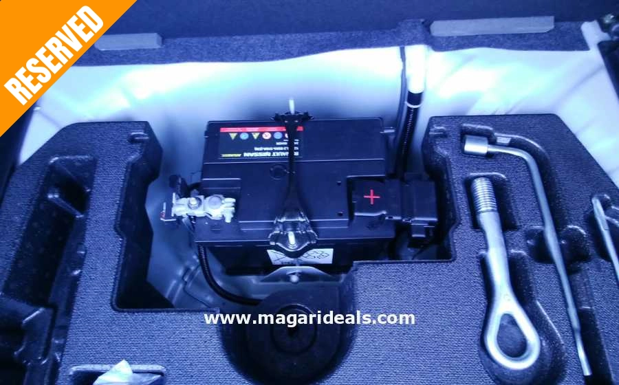 Nissan eNote Hybrid for Sale | Best Buy