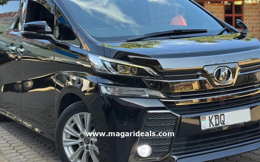 TOYOTA VELLFIRE WITH SUNROOF in Kenya for Sale | Magari Deals