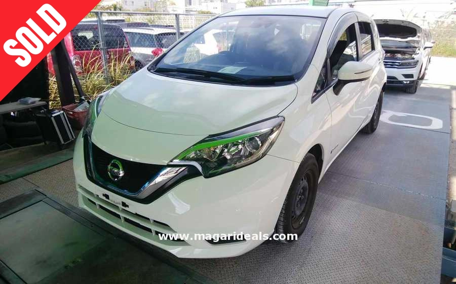 Nissan eNote Hybrid for Sale | Best Buy