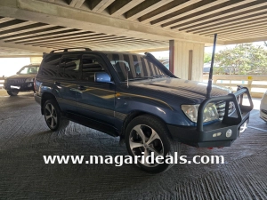 Discover the best Toyota Land Cruiser Amazon 100 Series for sale in Kenya, with prices starting from Kshs 3,499,999. Find well-maintained options today!