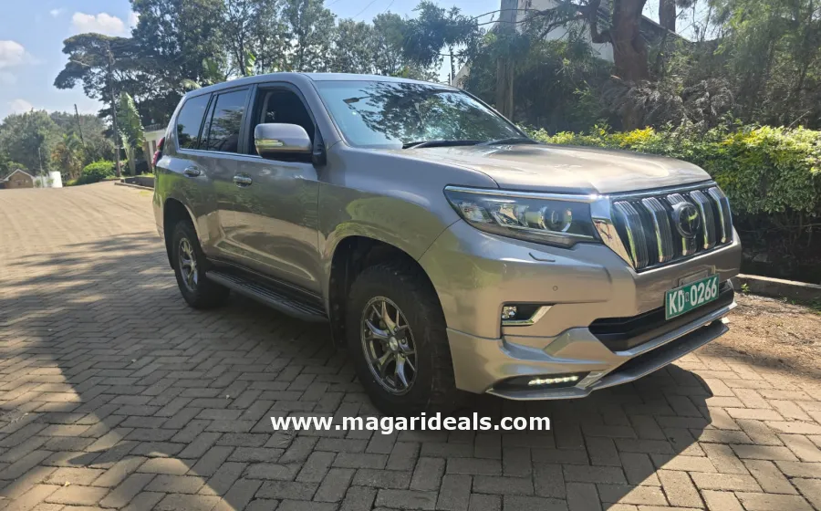 2019 TOYOTA LANDCRUISER PRADO GDJ150 in Kenya for Sale | Magari Deals