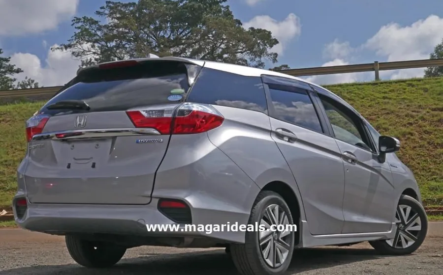 HONDA FIT SHUTTLE HYBRID in Kenya for Sale | Magari Deals