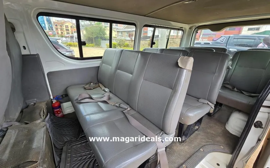 TOYOTA HIACE in Kenya in Kenya for Sale | Magari Deals