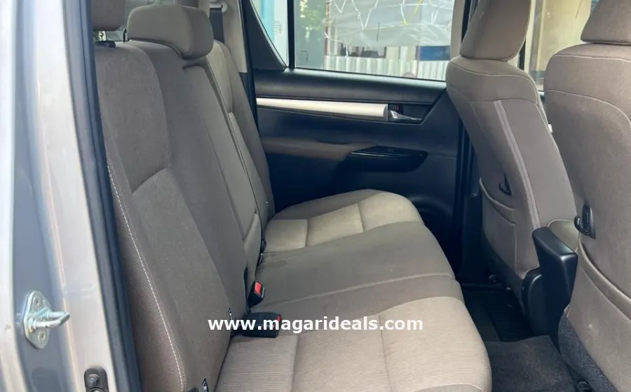 TOYOTA HILUX DC 2017 Model Manual Transmission in Kenya for Sale | Magari Deals