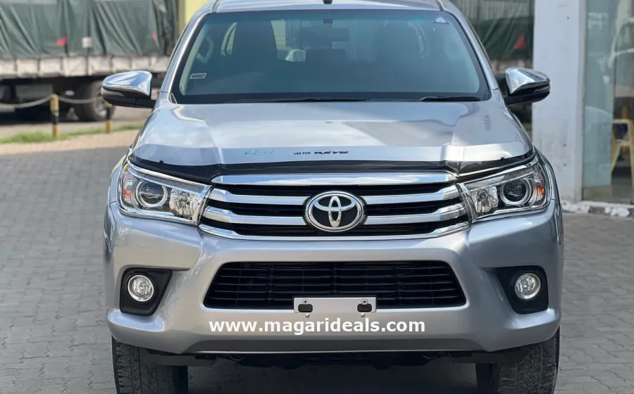 TOYOTA HILUX DC 2017 Model Manual Transmission in Kenya for Sale | Magari Deals