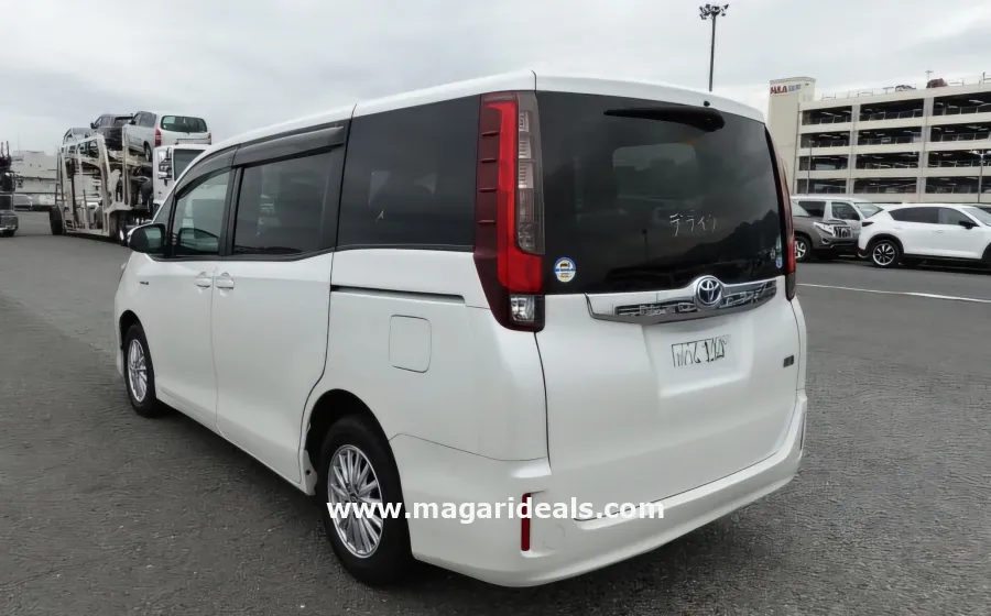 Toyota Noah Hybrid in Kenya for Sale | Magari Deals