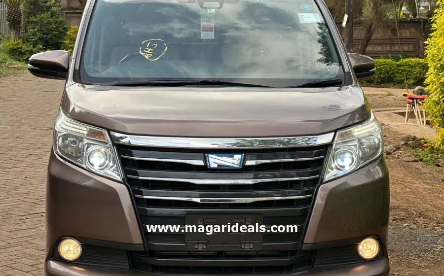 Toyota Noah Hybrid 2016 7 seater in Kenya for Sale | Magari Deals