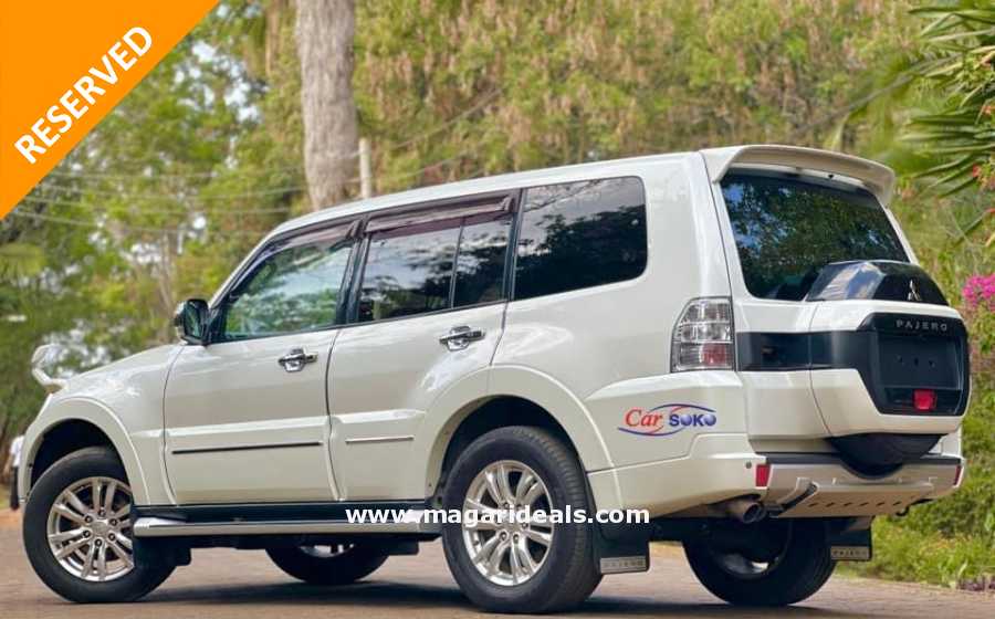 MITSUBISHI PAJERO DI-D SUPER EXCEED with SUNROOF  for Sale in Kenya | Magari Deals