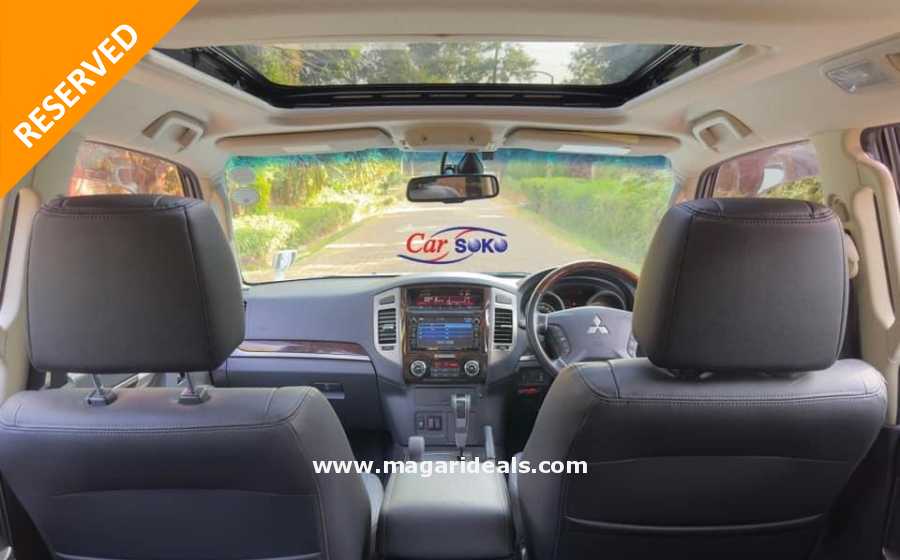 MITSUBISHI PAJERO DI-D SUPER EXCEED with SUNROOF  for Sale in Kenya | Magari Deals
