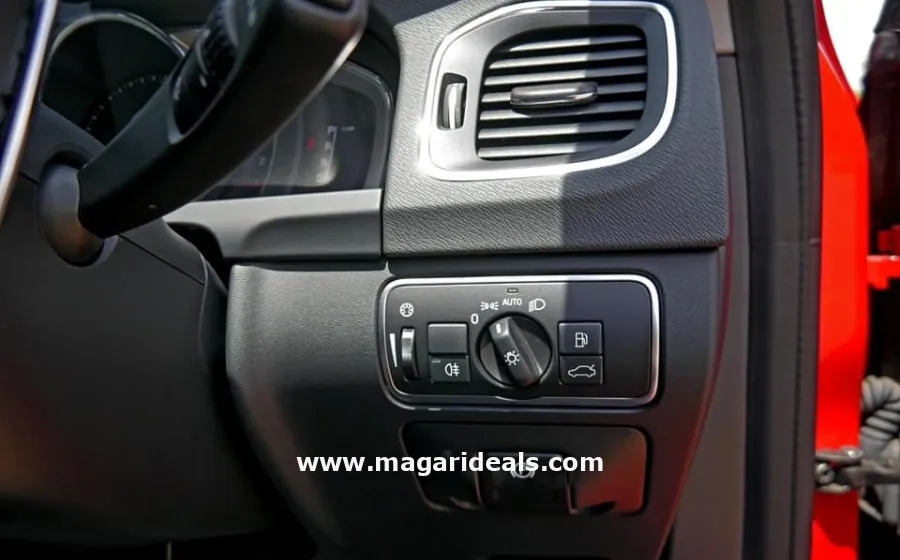 VOLVO S60 T3 in Kenya for Sale | Magari Deals