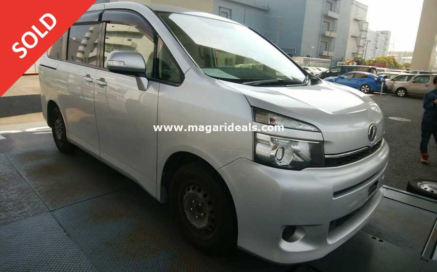 Toyota Voxy - ZRR70G for Sale | Magari Deals